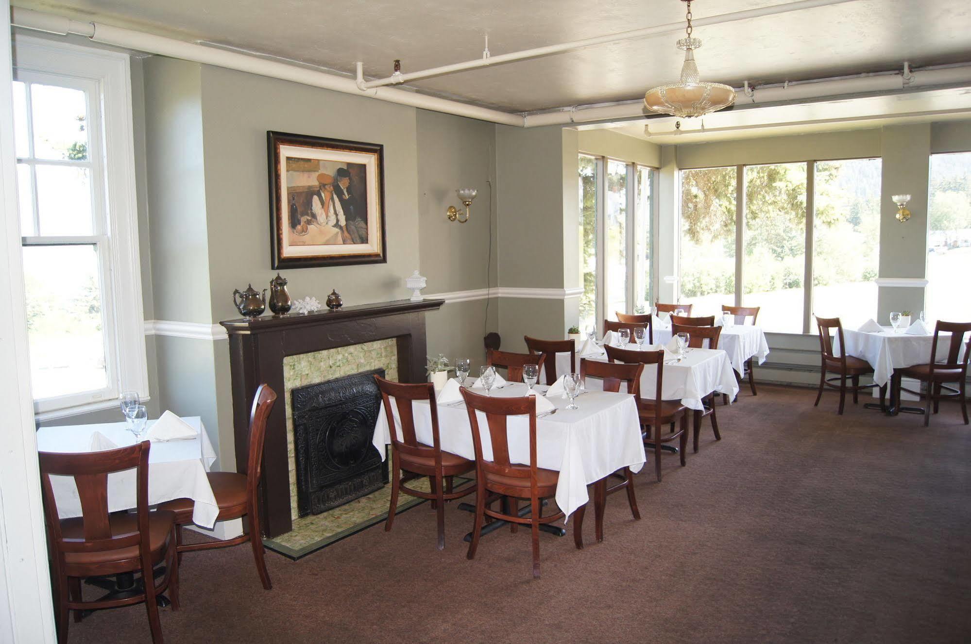 היינס Hotel Halsingland מראה חיצוני תמונה