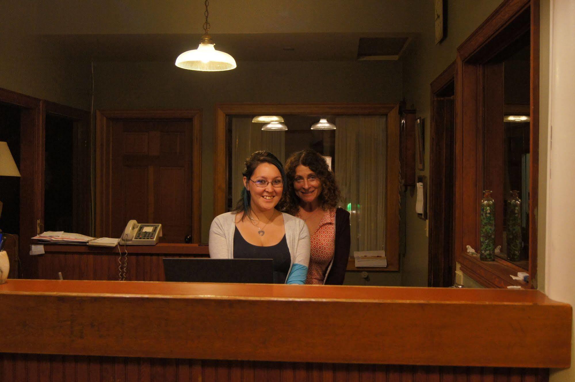 היינס Hotel Halsingland מראה חיצוני תמונה